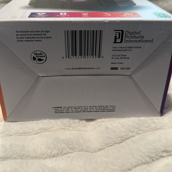 ILIVE Wireless Tailgate Speaker with Color Changing Lights and 7 Hr Charge. - Picture 6 of 6